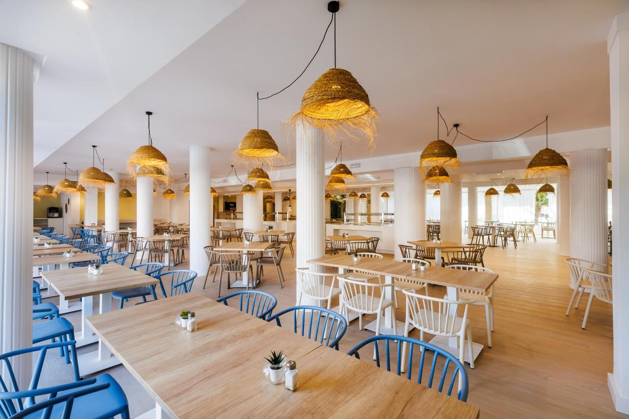 Hotel Alondra Cala Ratjada  Buitenkant foto